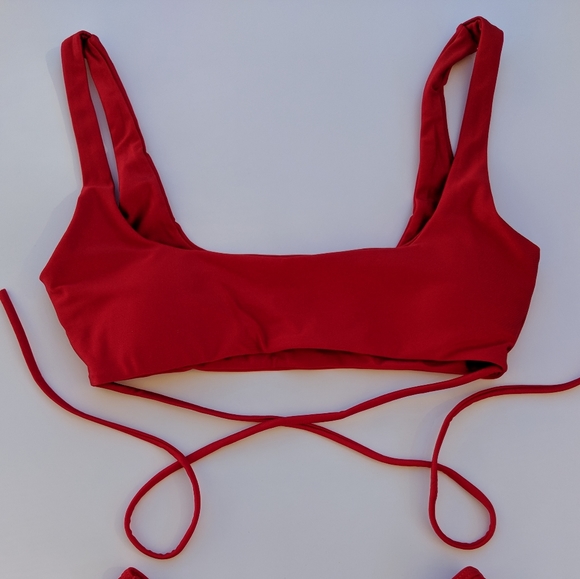 Red Underboob Bikini TOP - Picture 3 of 3